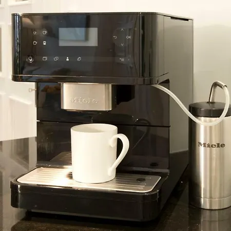 Summerbreeze Cloud***** アパート